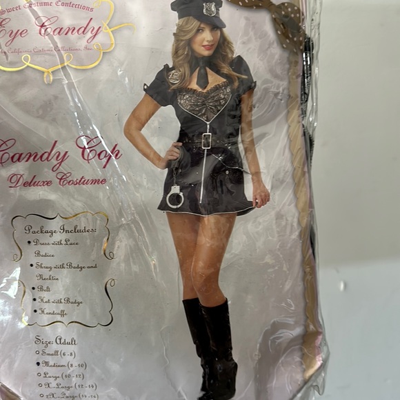Police women’s costume set Medium NWT - Picture 1 of 2